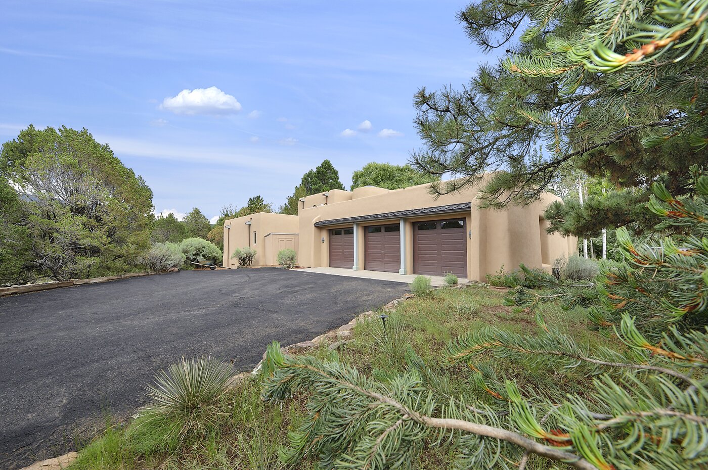 3-Car Garage